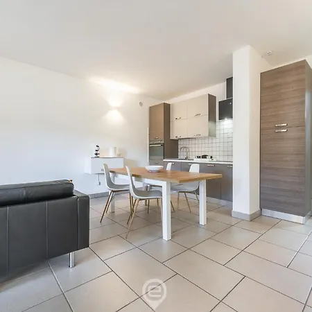 Апартаменты Via Giardini House Вилласимиус