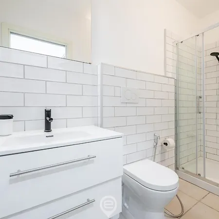 Via Giardini House Апартаменты *