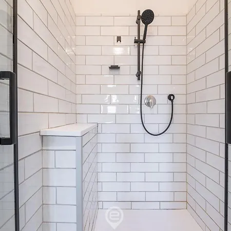 Estay - Via Giardini House Daire